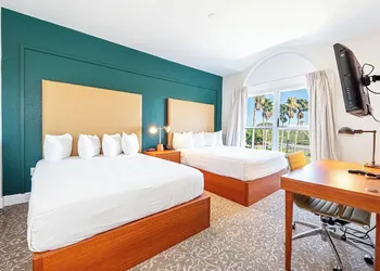 MONTREAL SUITES ORLANDO by IHG hotel thumbnail 8