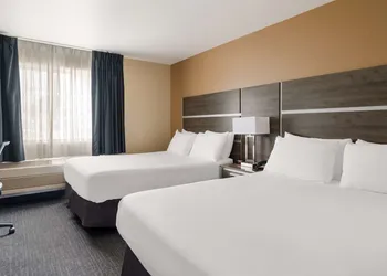 SureStay Hotel by Best Western Wells hotel thumbnail 8