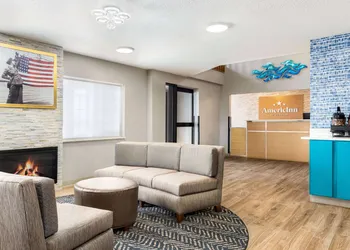 AmericInn by Wyndham Williamsburg hotel thumbnail 3