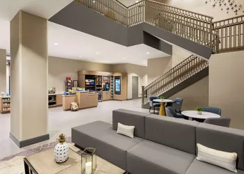 Hilton Garden Inn Nashville West End Avenue hotel thumbnail 2