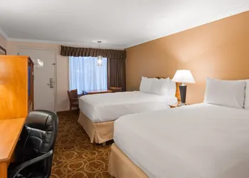 Sturgis Lodge & Suites, Travelodge by Wyndham hotel thumbnail 6