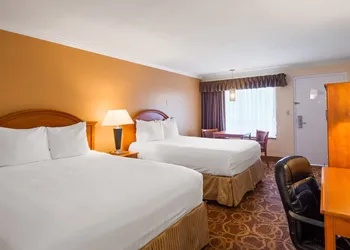 Sturgis Lodge & Suites, Travelodge by Wyndham hotel thumbnail 8