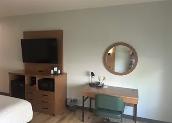 Wingate Suites By Wyndham Mansfield hotel thumbnail 8