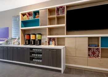 Home2 Suites By Hilton Galveston hotel thumbnail 4