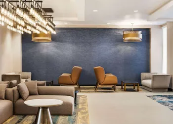 La Quinta Inn & Suites by Wyndham Denver Parker hotel thumbnail 8