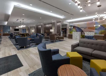 La Quinta Inn & Suites by Wyndham Middletown-Goshen hotel thumbnail 3