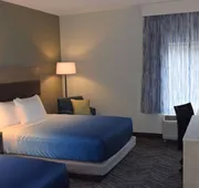 La Quinta Inn & Suites by Wyndham Middletown-Goshen hotel detail image 7