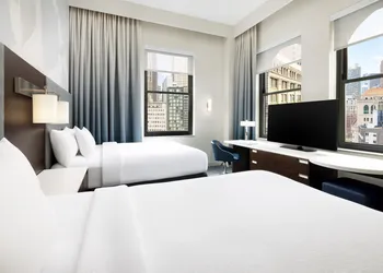 Residence Inn Marriott New York Downtown Manhattan/WTC Area hotel thumbnail 7