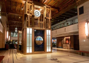 Fairmont Royal York hotel thumbnail 2
