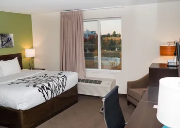 Sleep Inn at Discovery Park of America hotel thumbnail 6