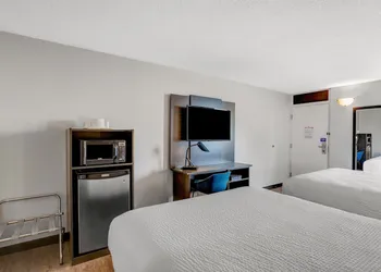 Motel 6 Brooks, AB hotel thumbnail 7