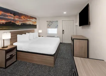 Days Inn by Wyndham Aransas Pass hotel thumbnail 8