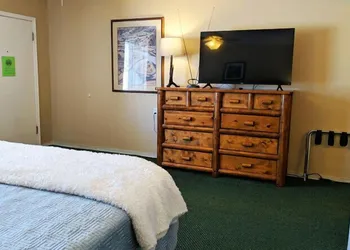 Paiute Trails Inn hotel thumbnail 3