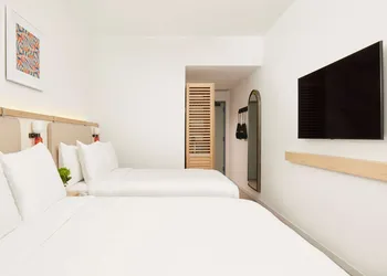 Arlo Wynwood Miami hotel thumbnail 7