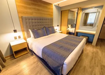 Alia Inn Boutique WTC hotel thumbnail 2