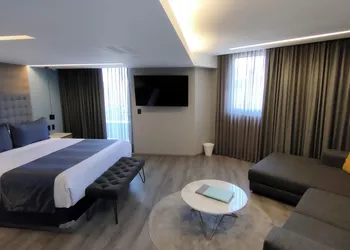 Alia Inn Boutique WTC hotel thumbnail 7