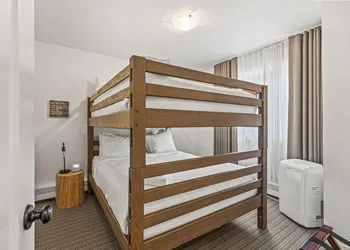 Lamphouse By Basecamp hotel thumbnail 6