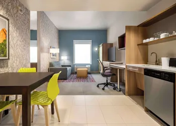 Home2 Suites By Hilton Colorado Springs I-25 Central hotel thumbnail 5