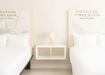 Oneway Savannah hotel thumbnail 5