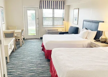 Dunes Suites Oceanfront hotel thumbnail 6
