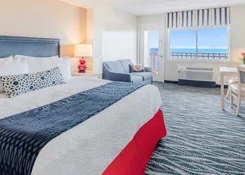 Dunes Suites Oceanfront hotel thumbnail 8