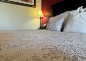FairBridge Inn Express Hiawatha hotel thumbnail 6