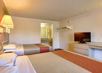 Motel 6 Hagerstown, MD hotel thumbnail 4
