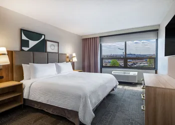 Staybridge Suites Chicago O'Hare - Rosemont by IHG hotel thumbnail 7