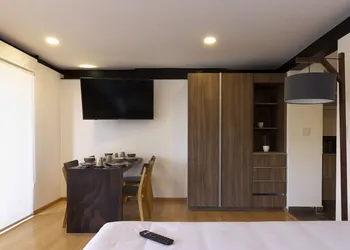 El Doce by Homi Rent hotel thumbnail 8