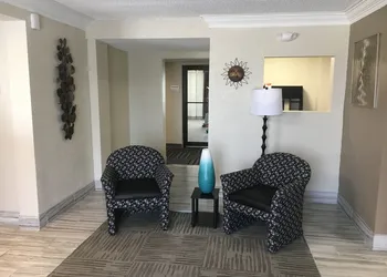 Quality Inn Pensacola North hotel thumbnail 3