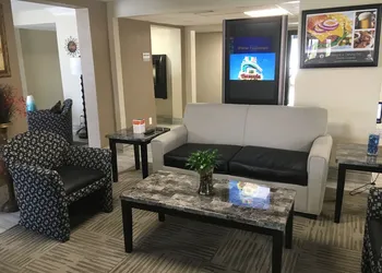 Quality Inn Pensacola North hotel thumbnail 4