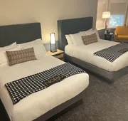 Hotel NoBo Cascade, Tapestry Collection by Hilton hotel detail image 3