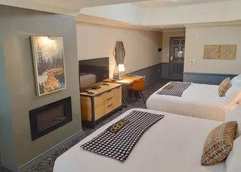 Hotel NoBo Cascade, Tapestry Collection by Hilton hotel thumbnail 5