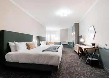 Hotel NoBo Cascade, Tapestry Collection by Hilton hotel thumbnail 8