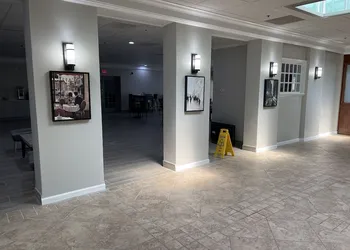 Quality Inn & Suites New Hartford - Utica hotel thumbnail 4