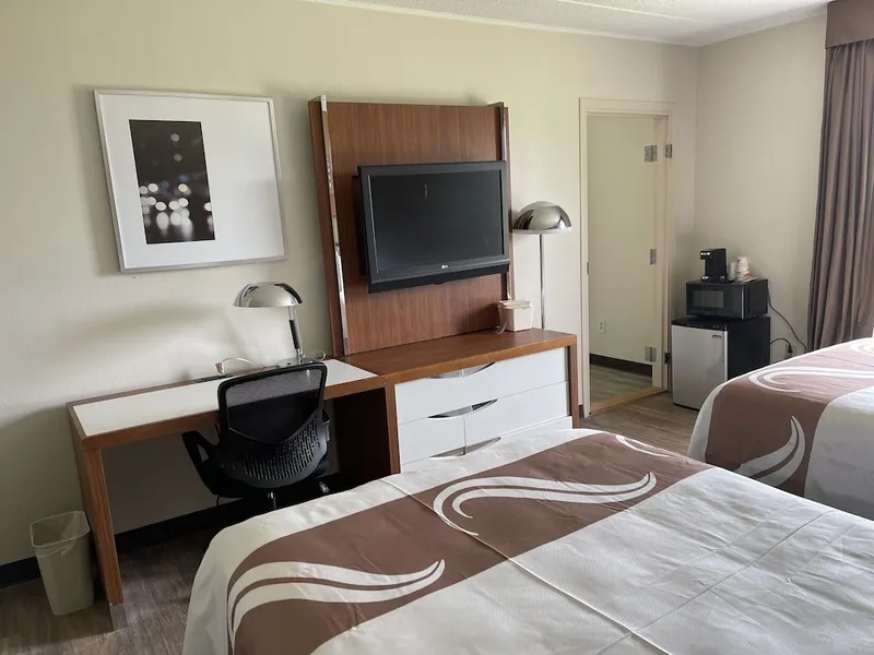 Quality Inn & Suites New Hartford - Utica hotel detail image 6