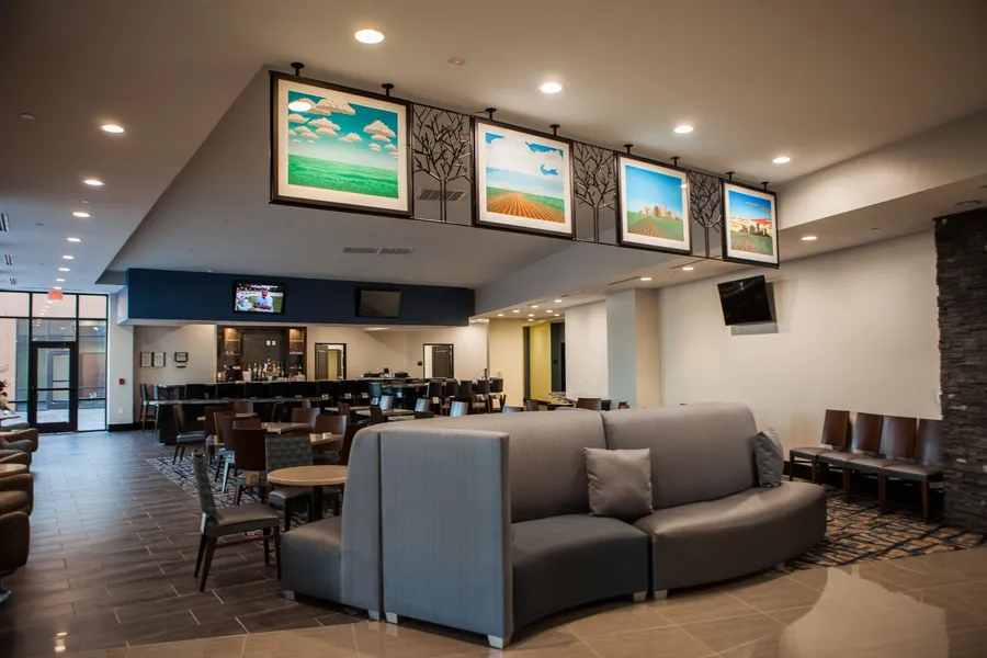 La Quinta Inn & Suites by Wyndham Lubbock Southwest hotel detail image 6