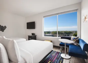 Aloft by Marriott Lawrenceville Sugarloaf hotel thumbnail 4