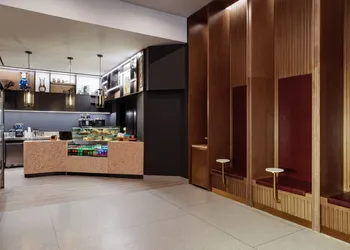 Renaissance New York Flushing Hotel at Tangram hotel thumbnail 3