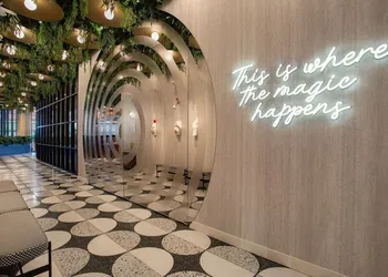 Moxy NYC Lower East Side hotel thumbnail 3