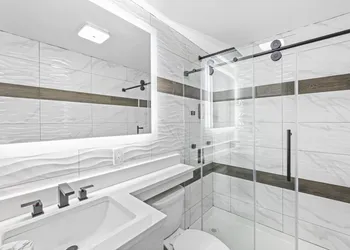 Hotel Opus Bronx hotel thumbnail 6