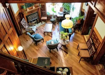 Buffalo Harmony House hotel thumbnail 2