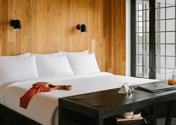 The Industrialist Hotel Brooklyn hotel thumbnail 5