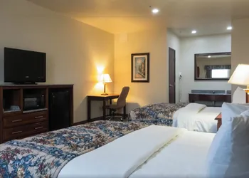 Hiway Inn Express Of Coalgate hotel thumbnail 5