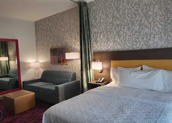 Home2 Suites by Hilton Dallas Medical District Lovefield hotel thumbnail 3