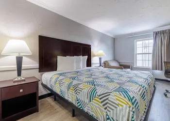Studio 6 Suites - Dallas, TX - Downtown hotel thumbnail 8