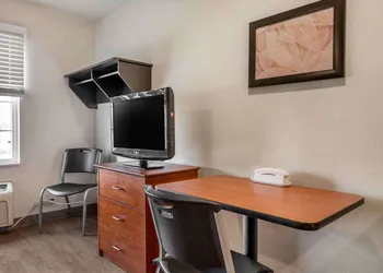 Extended Stay America Select Suites - Indianapolis - West hotel thumbnail 6