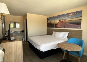Days Inn by Wyndham Branson near Theatre District hotel thumbnail 6