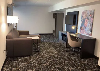 La Quinta by Wyndham Chicago O'Hare Airport hotel thumbnail 8
