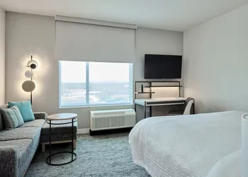 Towneplace Suites By Marriott Norfolk hotel thumbnail 5